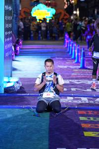 BIB: 342
                            <button type="button" onclick="openModal(26224118)" class="btn btn-primary btn-sm float-right btn-popup" data-toggle="modal" data-target=".modal-high-quality">
                        <i class="fas fa-shopping-cart"></i> Add to Cart
                    </button>
                                            <button type="button" onclick="isThisMe(26224118, true)" class="btn btn-success btn-sm float-right btn-popup btn-isme hidden" data-toggle="tooltip" data-placement="bottom" title="นี่คือรูปของคุณใช่ไหม คลิกที่นี่เพื่อเอาเข้าอัลบั้ม">
                        <i class="fas fa-plus"></i> Add to album
                    </button>
                    <button type="button" onclick="isThisMe(26224118, false)" class="btn btn-warning btn-sm float-right btn-popup btn-isnotme hidden">
                        <i class="fas fa-ban"></i> Remove from album
                    </button>